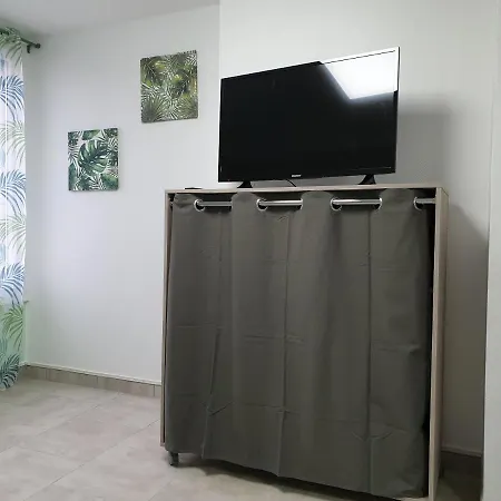 Vittelloc 4 Proches Parc Thermal Et Centre Au Calme ヴィッテル