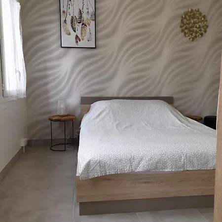 Vittelloc 4 Proches Parc Thermal Et Centre Au Calme アパート