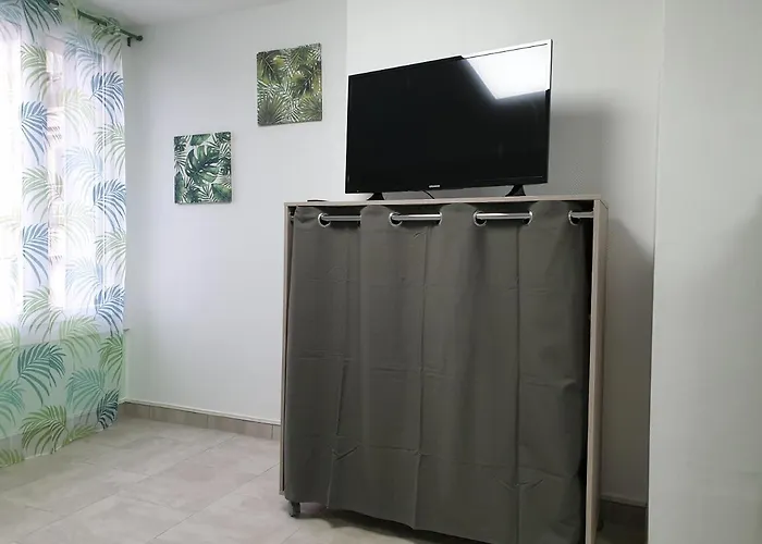 Vittelloc 4 Proches Parc Thermal Et Centre Au Calme 维泰勒