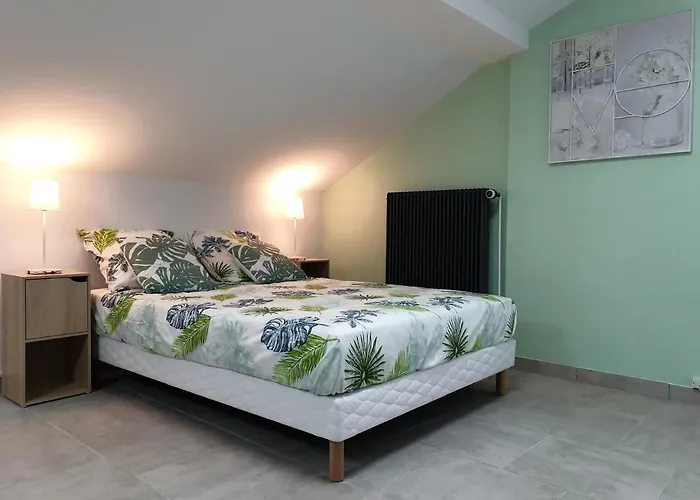 公寓 Vittelloc 4 Proches Parc Thermal Et Centre Au Calme 维泰勒